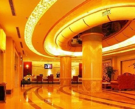 Crown International Hotel Чэнду Интерьер фото